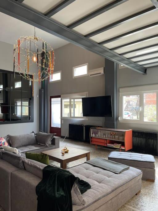 דירות קסטוריה Πανέμορφο Design,Ηλιόλουστη Ισόγεια Μεζονέτα מראה חיצוני תמונה